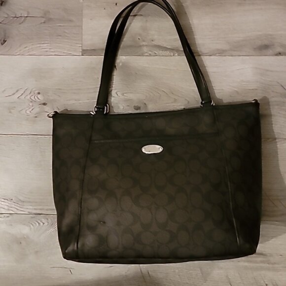 Coach Signature Tote Bag - Picture 1 of 7